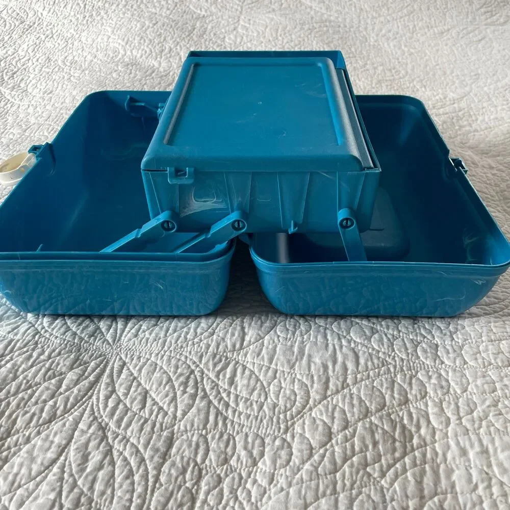 Modern Caboodles On-The-Go Girl Blue Marble Case 5626 Reissue Used